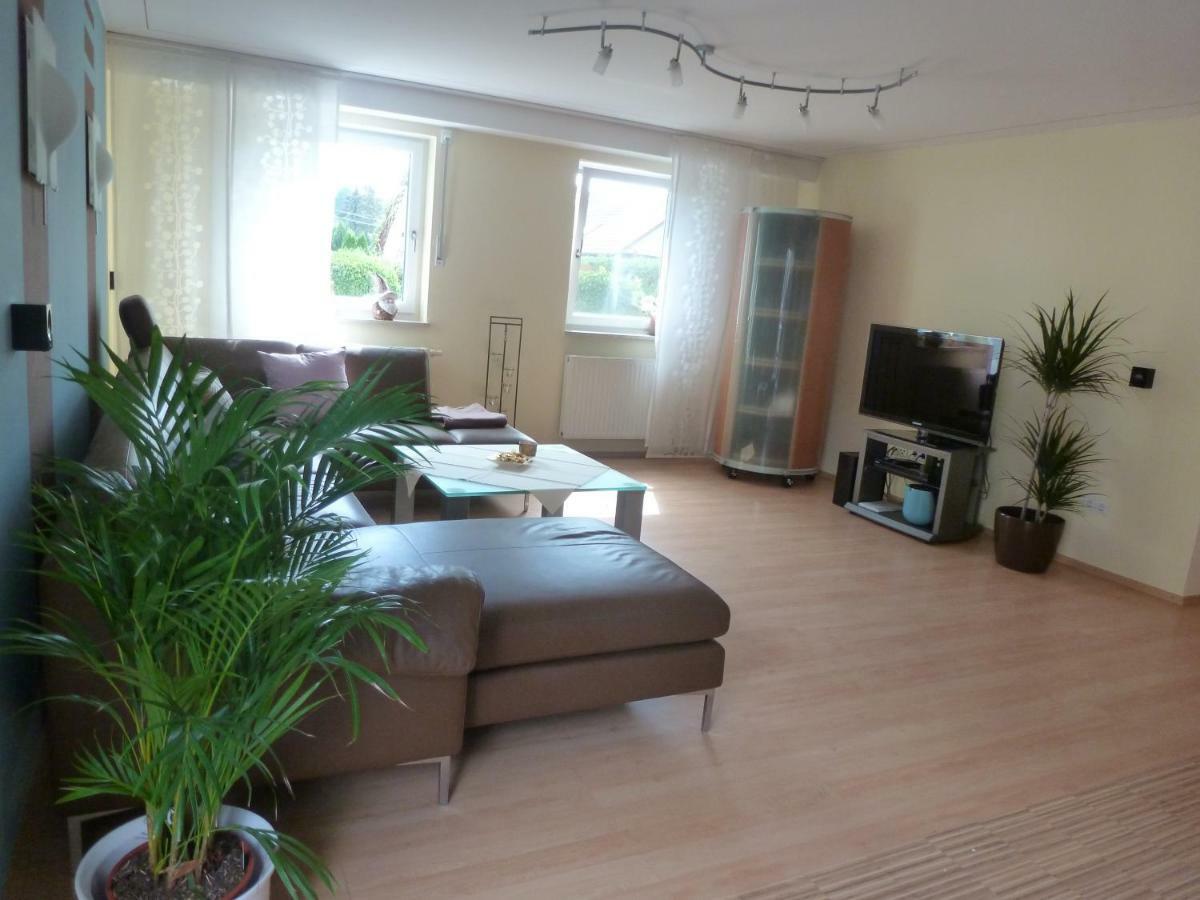 Ferienwohnung Eisele Heike Guntzbourg Extérieur photo